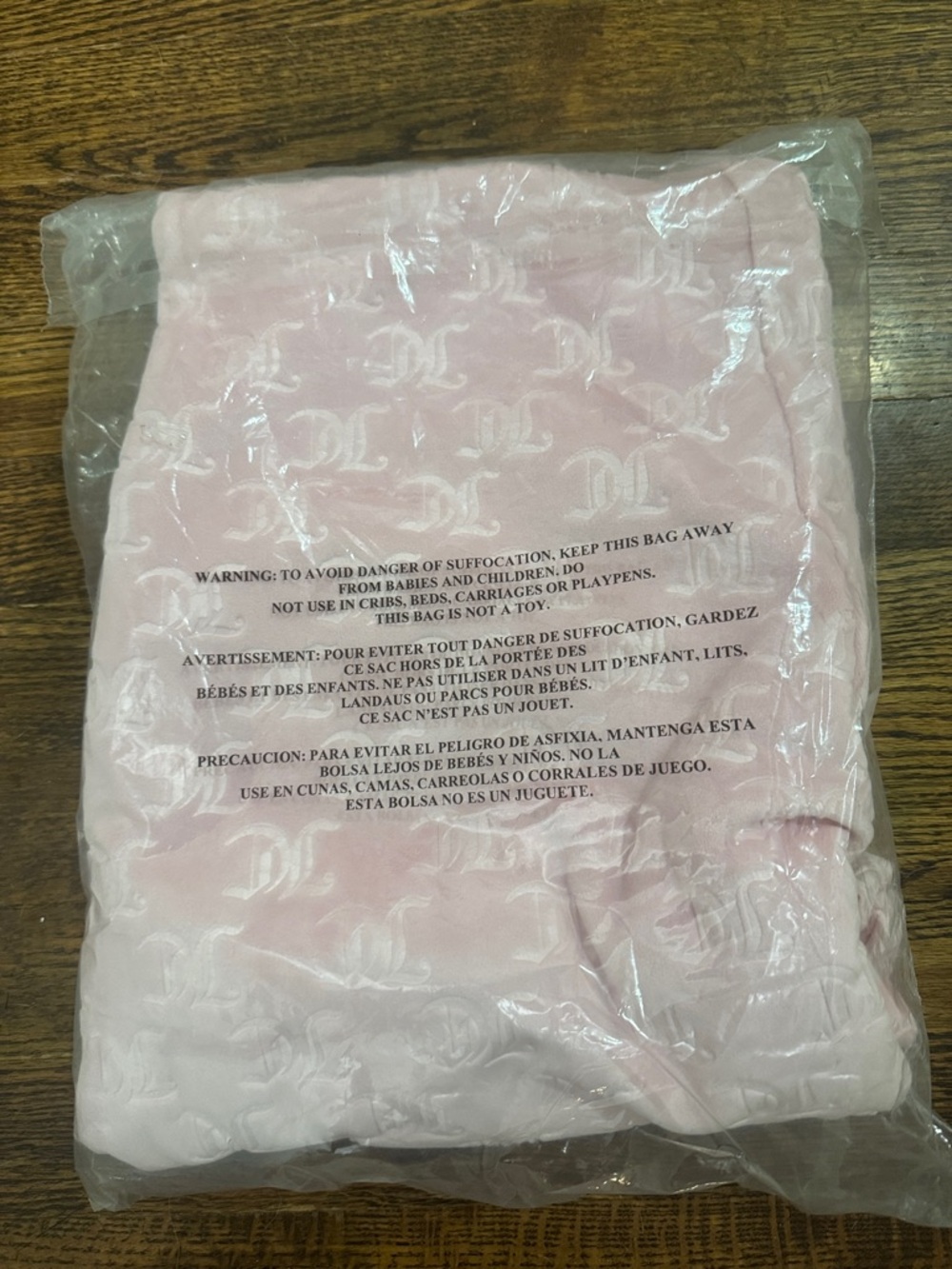 Juicy Couture Embossed “JC”Patterned Velour Track Pants/Size XL/NIB/SEALED! - Picture 4 of 16